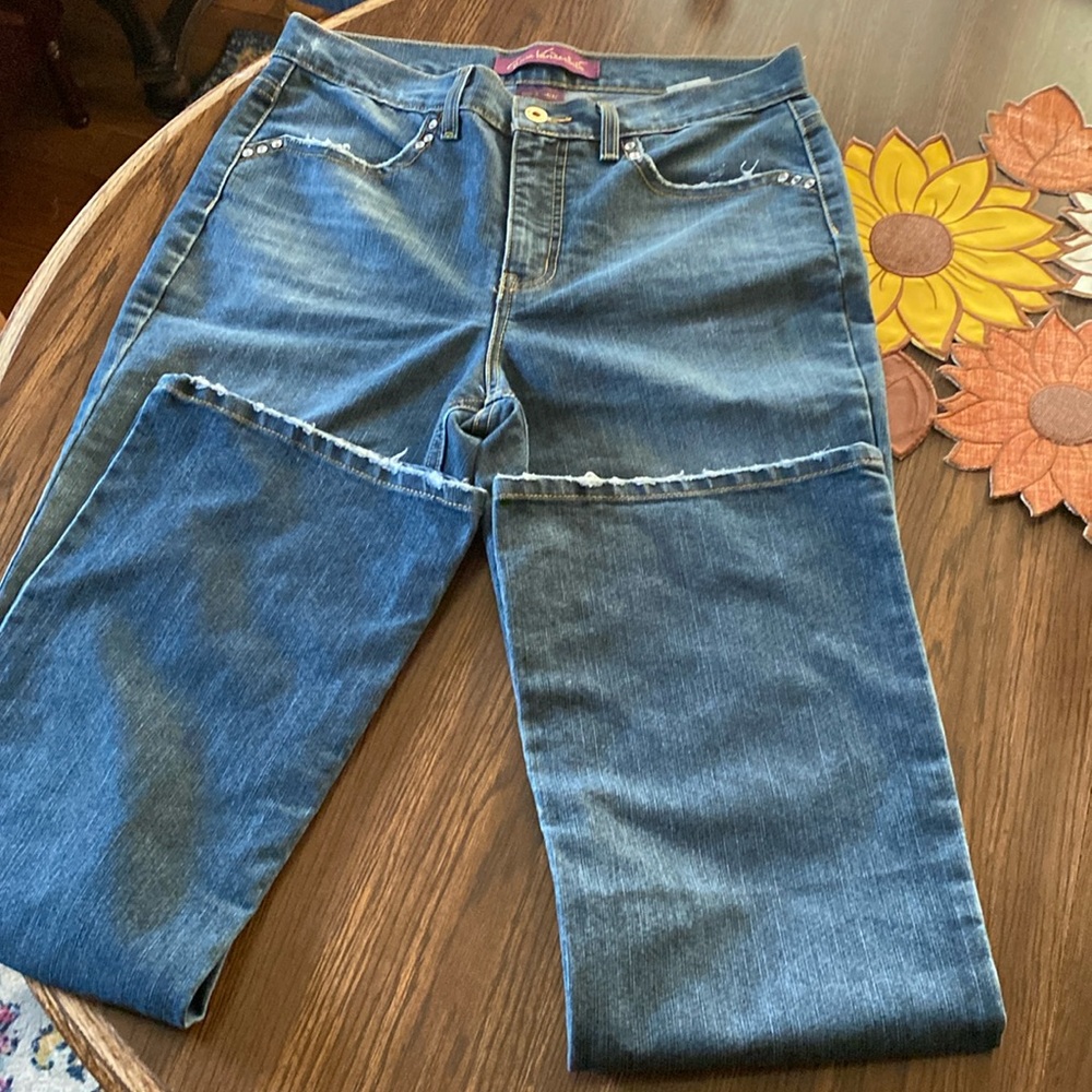 Sz 10 boot cut jeans by Gloria Vanderbilt